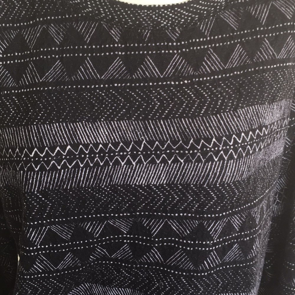 H&M Aztec Pull Over - Picture 3 of 8
